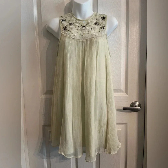 Urban Outfitters Kimchi Blue Mimi Embellished‎ Trapeze Mini Dress size S - Picture 6 of 14